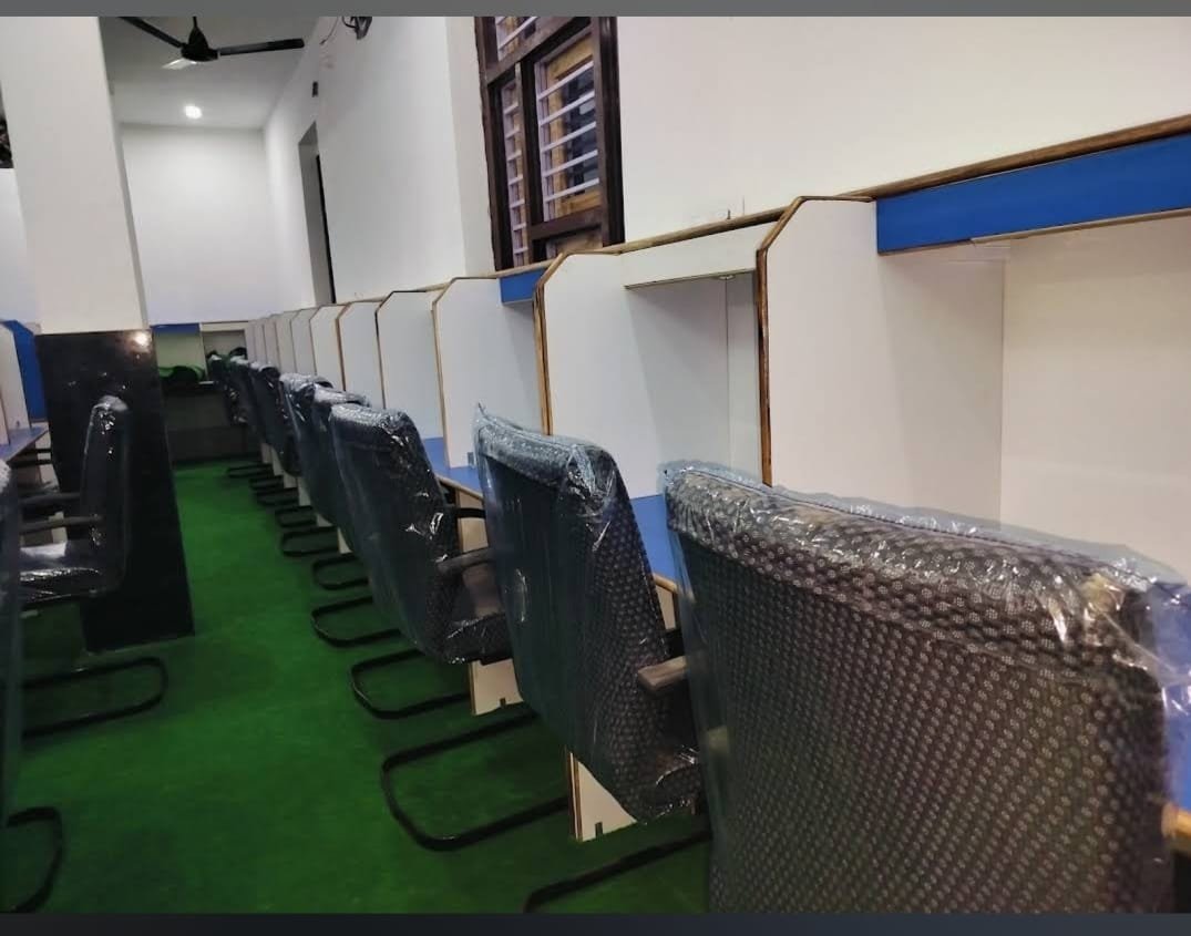 Friends Library Image